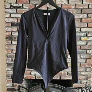 Aritzia Babaton Henley Contour Bodysuit